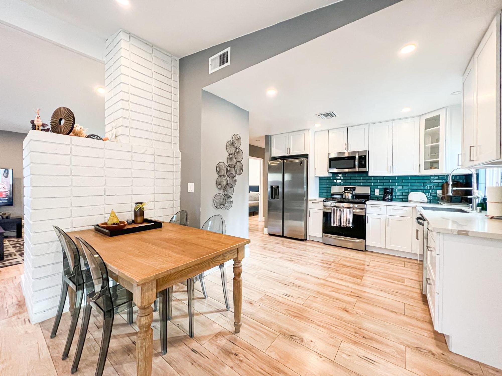 Villa Luxurious 4Br House With Swimming Pool -Fb Los Ángeles Exterior foto
